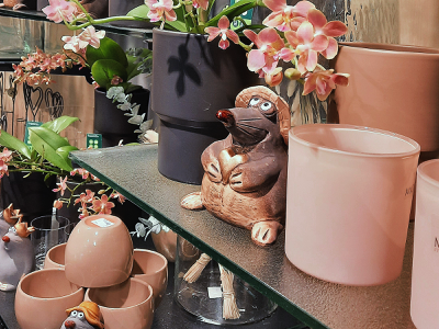 BLumentöpfe, Accesoirs, Dekorationen, Tassen und Gläser finden Sie bei der Blumenkugel, Ihrem Floristen in Hagen